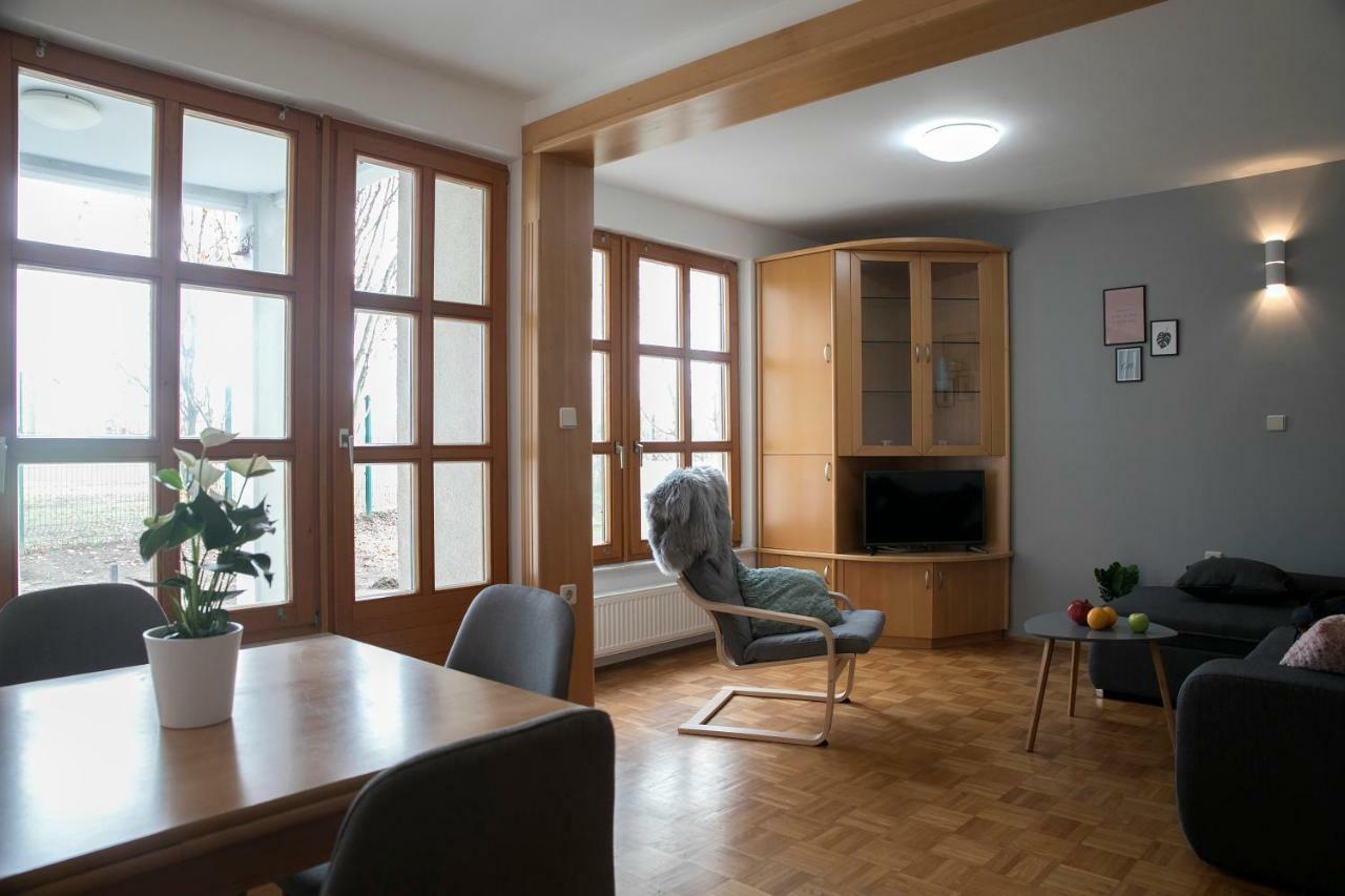 Apartma Spelca Banovci Exterior foto